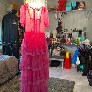 Cute pink maxi for you Barbie Babes